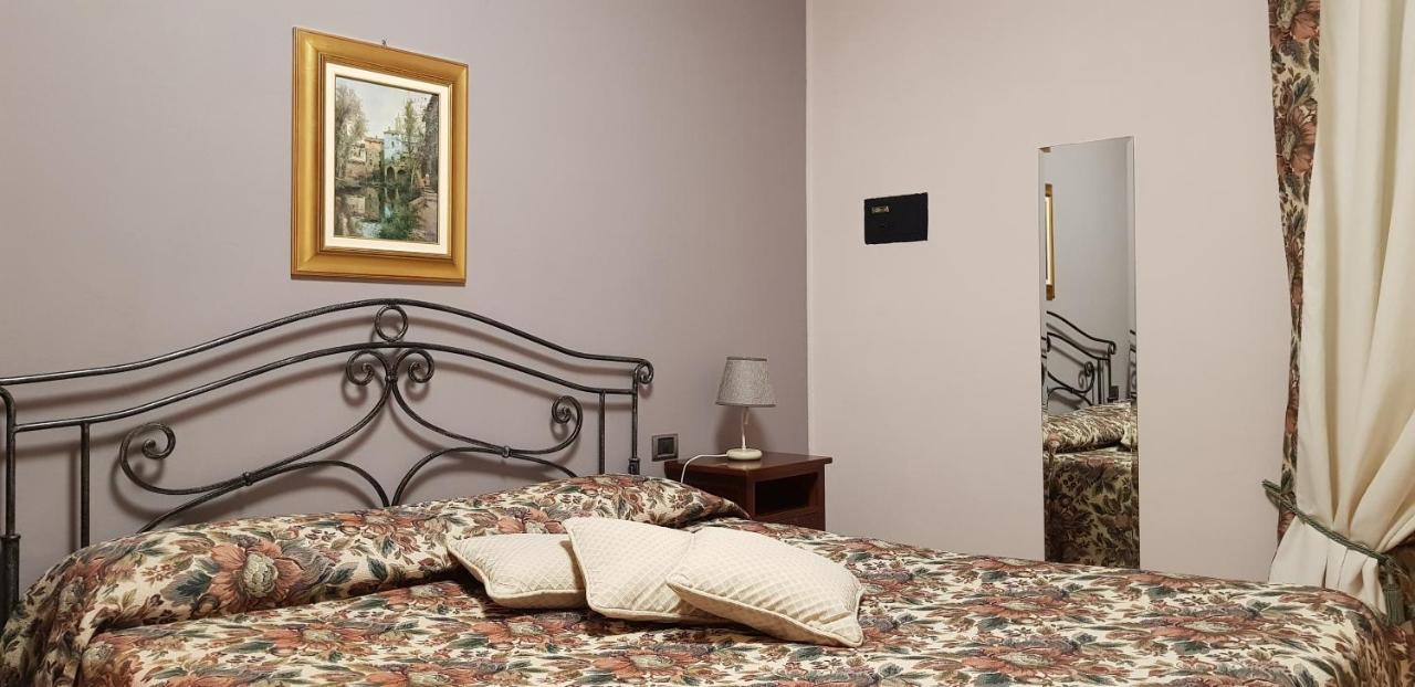 La Regibussa - Hotel Ristorante Asti Extérieur photo