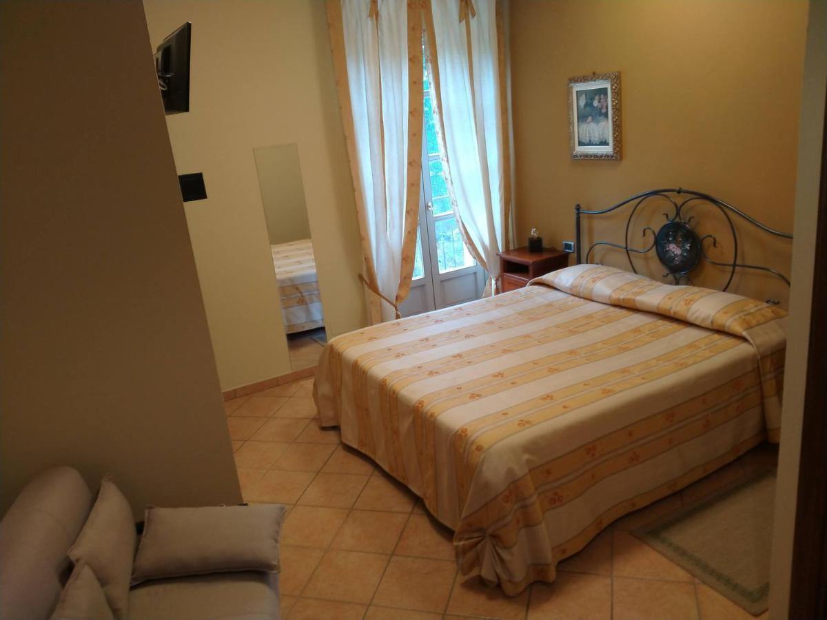 La Regibussa - Hotel Ristorante Asti Extérieur photo