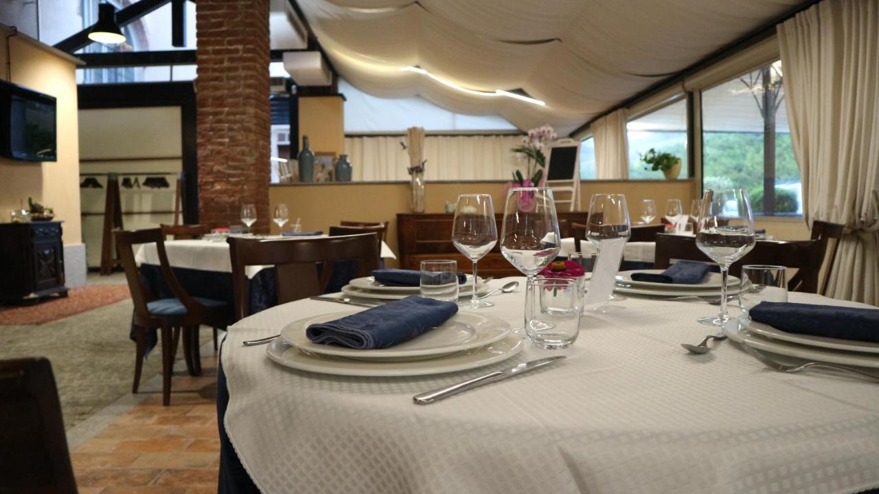 La Regibussa - Hotel Ristorante Asti Extérieur photo