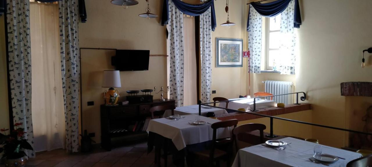La Regibussa - Hotel Ristorante Asti Extérieur photo